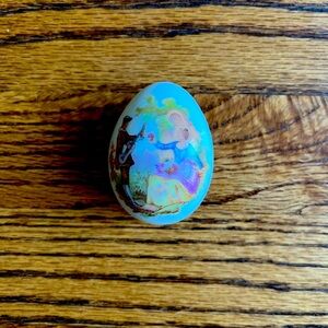 VINTAGE Limoges egg trinket box